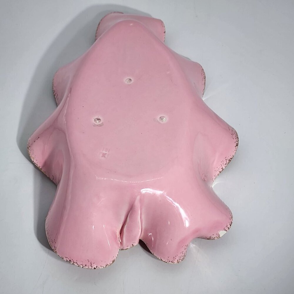 Large Pink Ceramic Ruffled Edge Leaf-Shaped Bowl with Gold Accents Marked 101 K - Picture 6 of 10